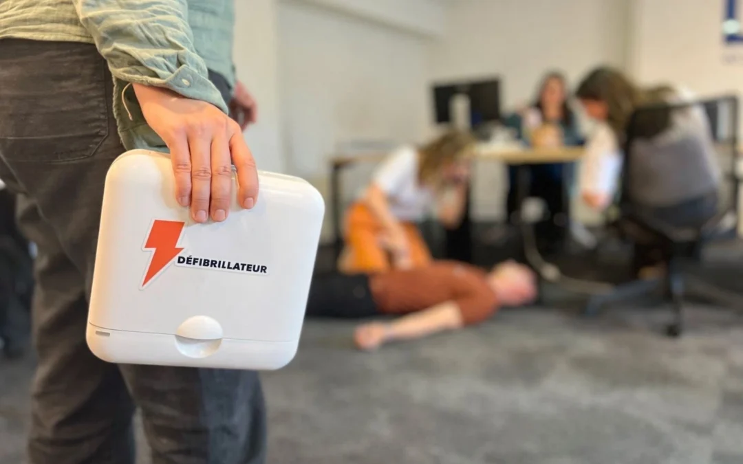 Arrêt cardiaque au travail : responsabilités de l’employeur et cadre légal